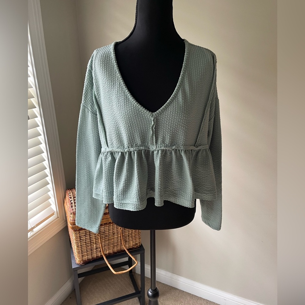 Altar’d State Mint Green Waffle Knit Peplum Blouse Long Sleeve V-Neck Size S